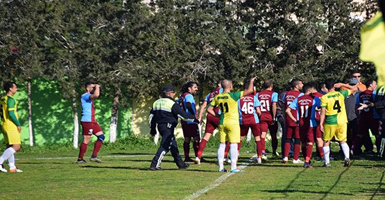 Cezalar açıklandı…!Mehmetçik sahası 2 maç kapatıldı..!