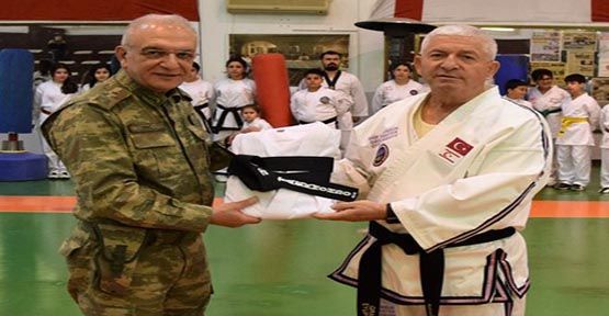 Paç’tan Taekwondoculara ziyaret..!