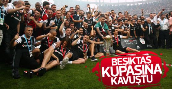 Şampiyon Beşiktaş kupasını aldı..!