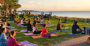 NSF’de Gün Doğumunda Yoga Huzuru..!