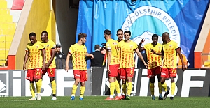 Kayserispor 3 Puanı 3 Golle Aldı..! (3-1)