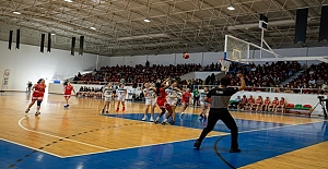 U16 Kadınlar BRT için Mücadele Ediyor..!