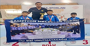 Şampiyon Melekler Bayrakları Açıldı..!